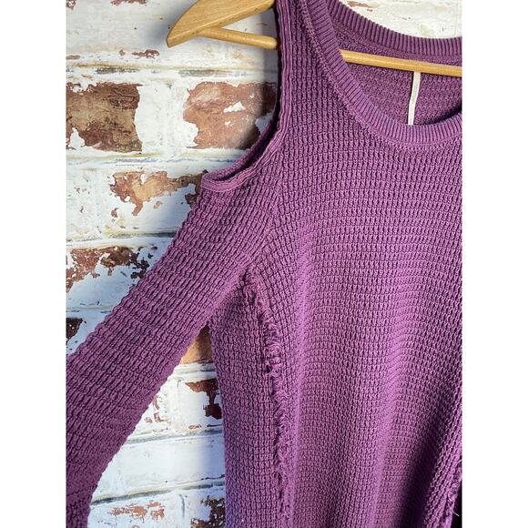 Free People Sunrise Cold Shoulder Pure Cotton Sweater - Picture 4 of 7